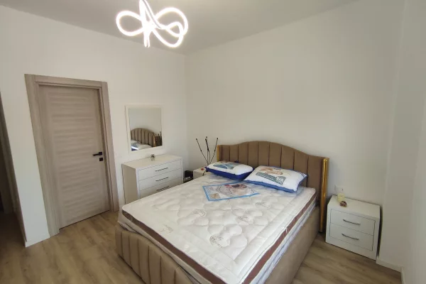 Shtepi me qera Apartament ne Tirane, 2+1, Mobilimi E mobiluar, Pagesa 600  Euro.