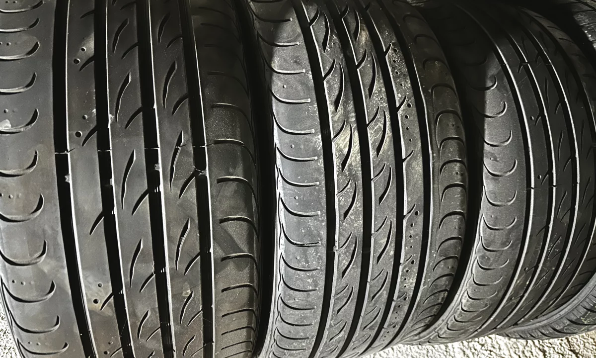 4 Goma 255 30 20 Tomason