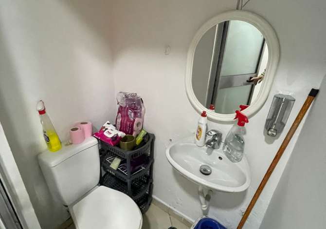 Ambjent biznesi me qera ne Myslym Shyr