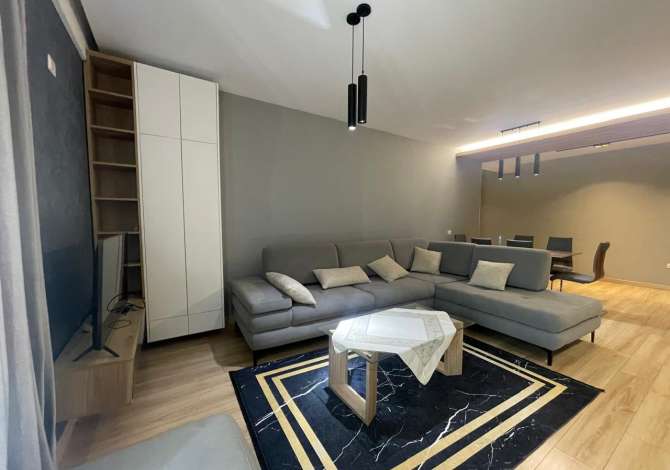Shtepi me qera Apartament ne Tirane, 2+1, Mobilimi E mobiluar, Pagesa 600  Euro.