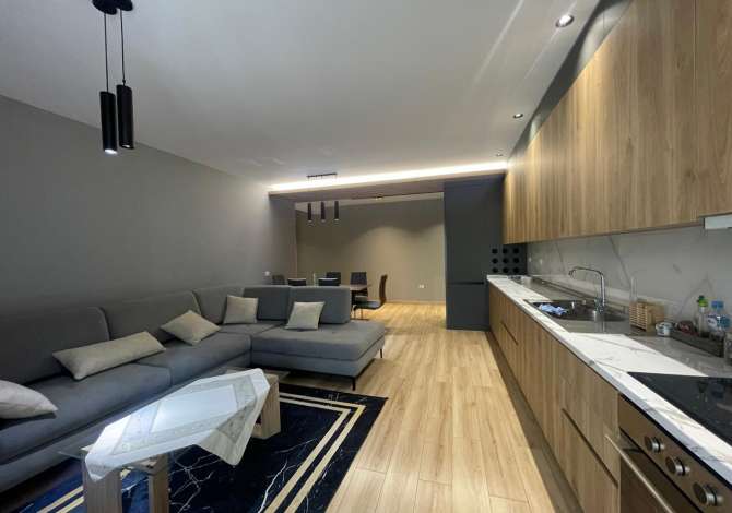Shtepi me qera Apartament ne Tirane, 2+1, Mobilimi E mobiluar, Pagesa 600  Euro.