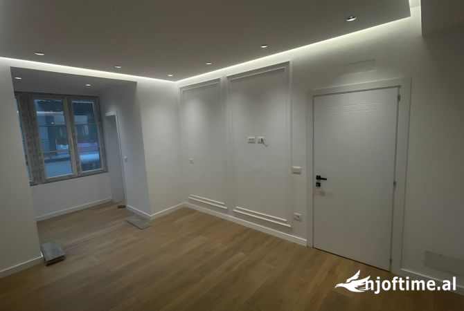 Jepet me qera ambjent biznesi me qera