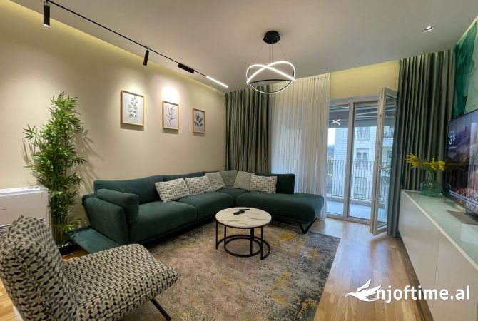 Shtepi ne shitje Apartament ne Tirane, 2+1, Mobilimi E mobiluar, Pagesa 249,000  Euro.