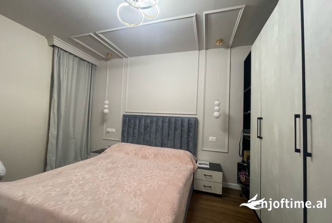 Shtepi me qera Apartament ne Tirane, 1+1, Mobilimi E mobiluar, Pagesa 700  Euro.