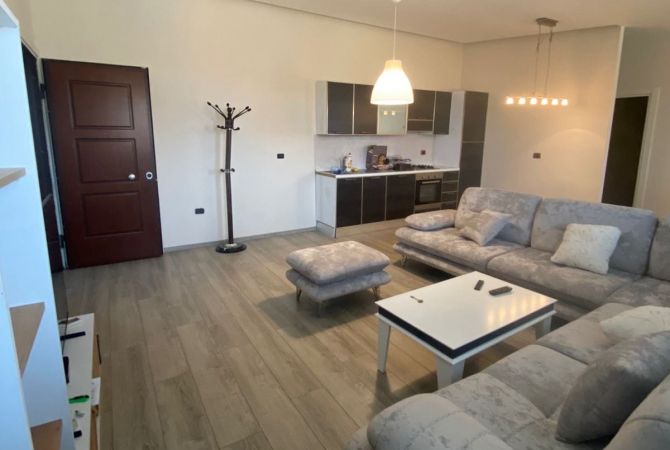 Apartament 1+1 me qira tek Fusha e Aviacionit