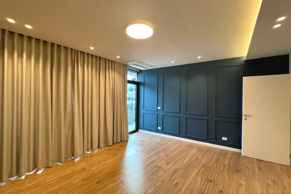Zyre me qera tek Lake View Residence, Liqeni Artificial