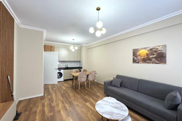 Apartament me qera ne Astir 