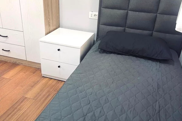 Shtepi me qera Apartament ne Tirane, 2+1, Mobilimi E mobiluar, Pagesa 65,000  Leke.