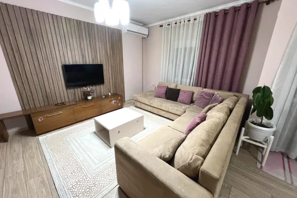 Apartament me qera 2+1 ne Astir