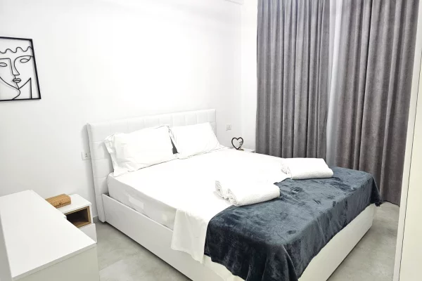 Shtepi me qera Apartament ne Tirane, 1+1, Mobilimi E mobiluar, Pagesa 530  Euro.