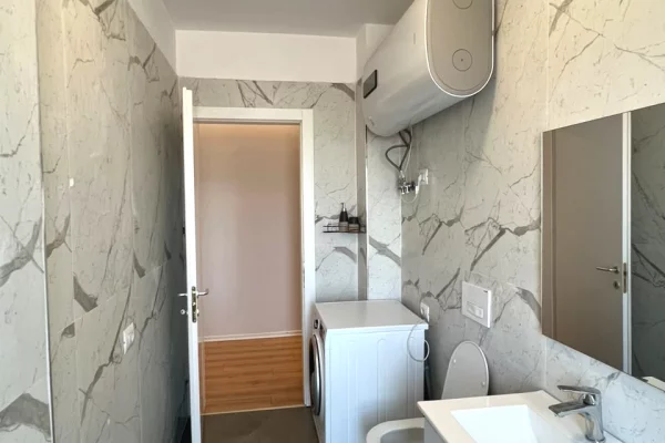 Shtepi me qera Apartament ne Tirane, 2+1, Mobilimi E mobiluar, Pagesa 75,000  Leke.