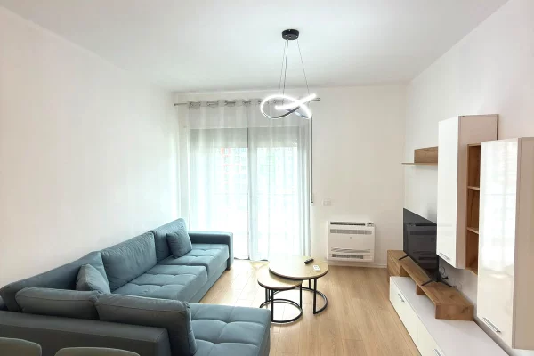 Shtepi me qera Apartament ne Tirane, 1+1, Mobilimi E mobiluar, Pagesa 50,000  Leke.