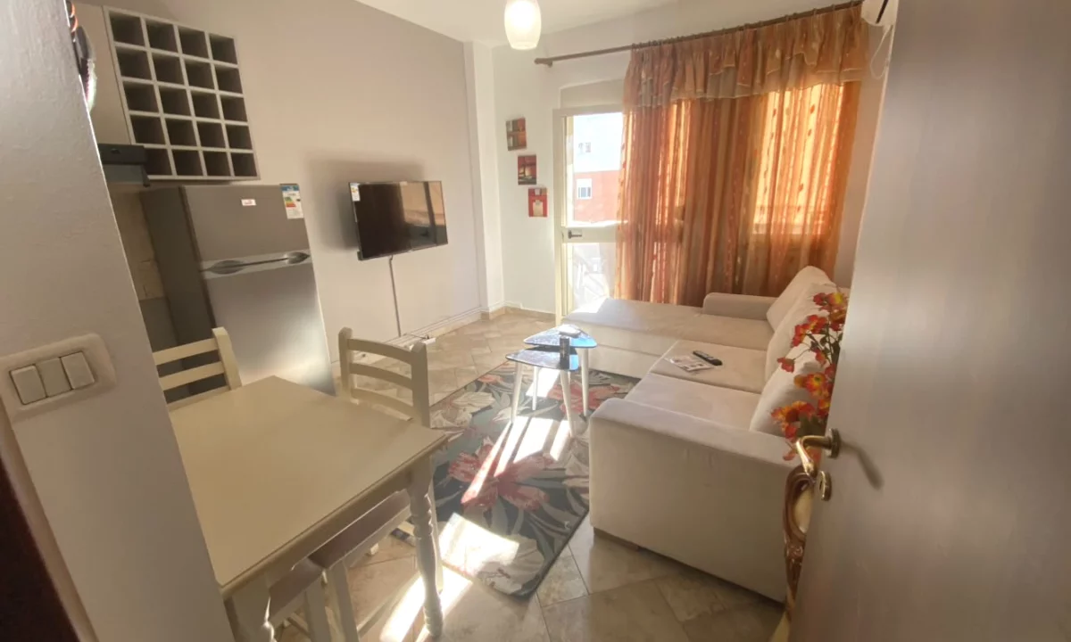Shtepi me qera Apartament ne Tirane, 1+1, Mobilimi E mobiluar, Pagesa 60,000  Leke.