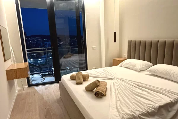 Shtepi me qera Apartament ne Tirane, 1+1, Mobilimi E mobiluar, Pagesa 1,100  Euro.