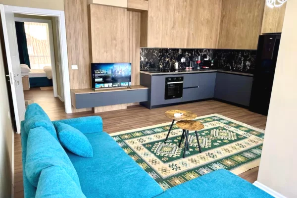 Shtepi me qera Apartament ne Tirane, 2+1, Mobilimi E mobiluar, Pagesa 80,000  Leke.