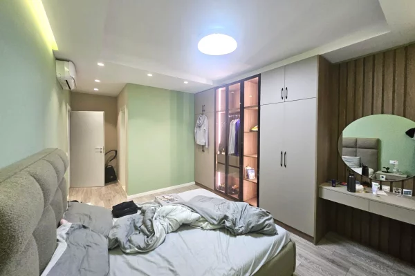 Shtepi me qera Apartament ne Tirane, 2+1, Mobilimi E mobiluar, Pagesa 70,000  Leke.