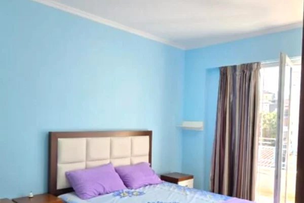 Shtepi me qera Apartament ne Tirane, 2+1, Mobilimi E mobiluar, Pagesa 65,000  Leke.