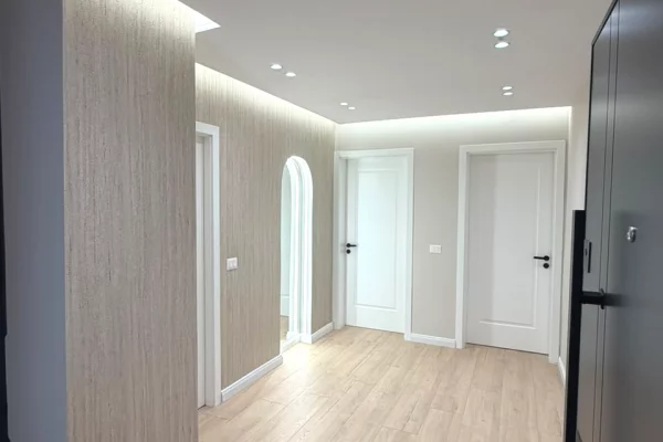 Shtepi ne shitje Apartament ne Tirane, 1+1, Mobilimi E mobiluar, Pagesa 19,500,000  Leke.