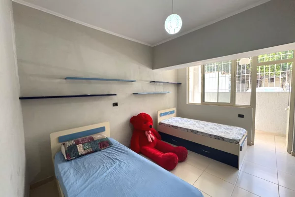 Shtepi me qera Apartament ne Tirane, 2+1, Mobilimi E mobiluar, Pagesa 60,000  Leke.