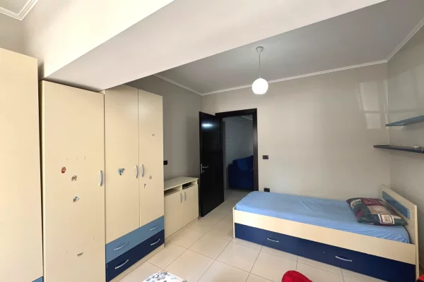 Shtepi me qera Apartament ne Tirane, 2+1, Mobilimi E mobiluar, Pagesa 60,000  Leke.