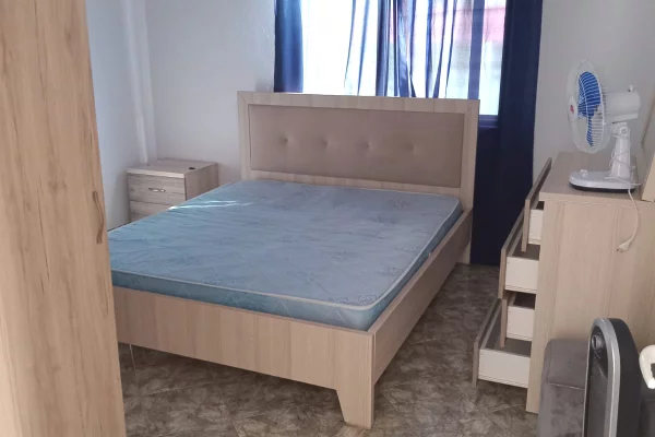 Shtepi me qera Apartament ne Tirane, 2+1, Mobilimi E mobiluar, Pagesa 55,000  Leke.