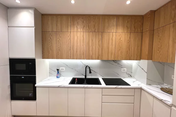 Shtepi me qera Apartament ne Tirane, 2+1, Mobilimi E mobiluar, Pagesa 900  Euro.