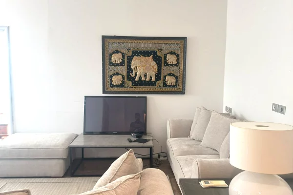 Shtepi me qera Apartament ne Tirane, 2+1, Mobilimi E mobiluar, Pagesa 65,000  Leke.