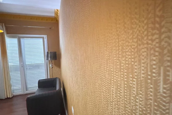 Shtepi me qera Apartament ne Tirane, 2+1, Mobilimi E mobiluar, Pagesa 70,000  Leke.