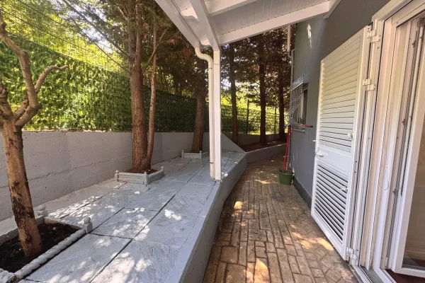 Shtepi me qera Apartament ne Tirane, 2+1, Mobilimi E mobiluar, Pagesa 70,000  Leke.
