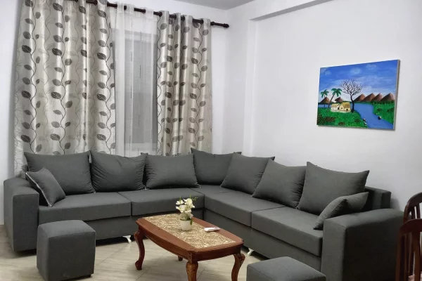 Apartament 2+1 me qira ne Astir