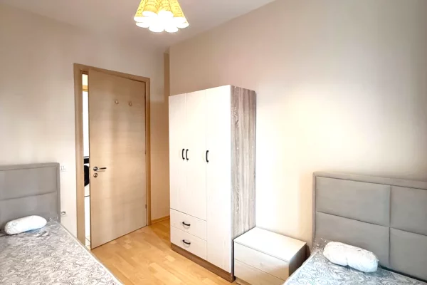 Shtepi me qera Apartament ne Tirane, 2+1, Mobilimi E mobiluar, Pagesa 72,000  Leke.