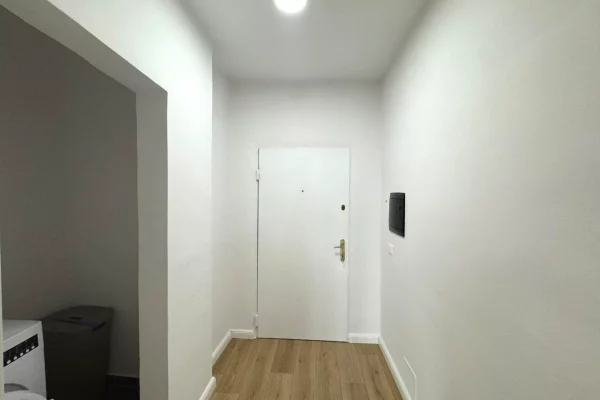 Shtepi me qera Apartament ne Tirane, 1+1, Mobilimi E mobiluar, Pagesa 60,000  Leke.