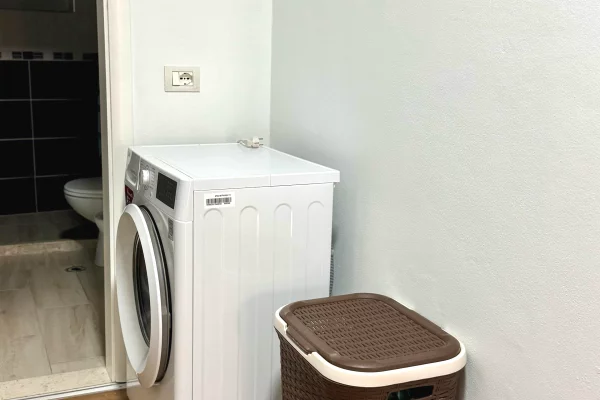 Shtepi me qera Apartament ne Tirane, 2+1, Mobilimi E mobiluar, Pagesa 750  Euro.