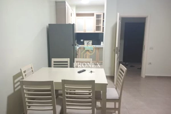 Shtepi me qera Apartament ne Tirane, 2+1, Mobilimi E mobiluar, Pagesa 50,000  Leke.