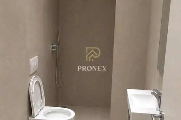 Shtepi me qera Apartament ne Tirane, 2+1, Mobilimi Bosh, pa mobiluar, Pagesa 60,000  Leke.