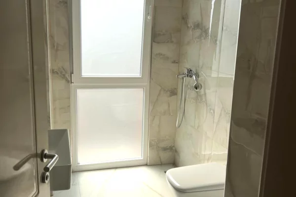 House for Rent Apartment in Tirana, 1+1, Furniture Furnished, Payment 60,000  Leke.
