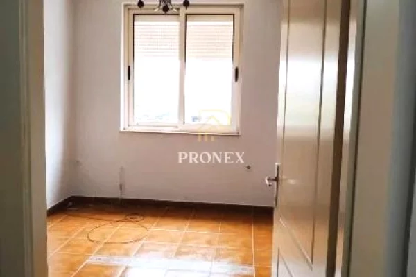 Shtepi me qera 1+1 ne Tirane - 50,000 Leke