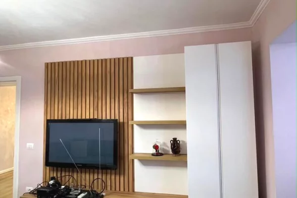 Shtepi me qera Apartament ne Tirane, 2+1, Mobilimi E mobiluar, Pagesa 80,000  Leke.