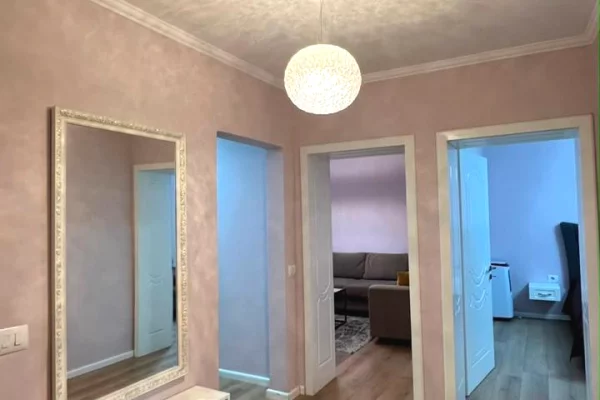 Shtepi me qera Apartament ne Tirane, 2+1, Mobilimi E mobiluar, Pagesa 80,000  Leke.
