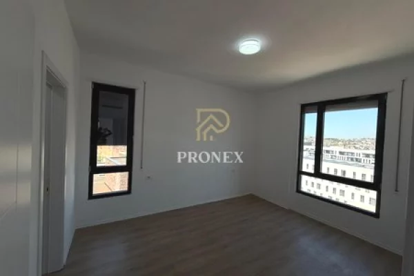 House for Rent Apartment in Tirana, 3+1, Furniture Emty, Payment 60,000  Leke.