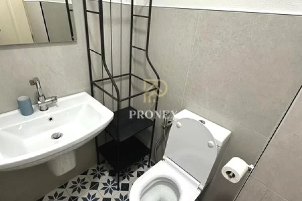 Shtepi me qera Apartament ne Tirane, 2+1, Mobilimi E mobiluar, Pagesa 130,000  Leke.