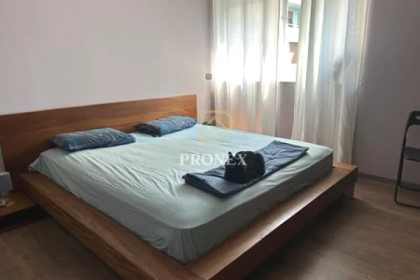 Shtepi me qera Apartament ne Tirane, 2+1, Mobilimi E mobiluar, Pagesa 130,000  Leke.