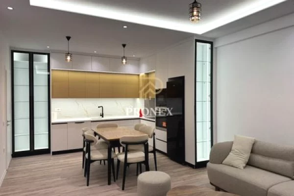Shtepi me qera Apartament ne Tirane, 2+1, Mobilimi E mobiluar, Pagesa 65,000  Leke.