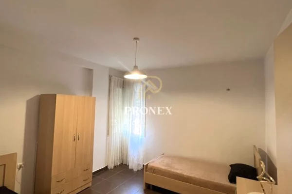 Shtepi me qera Apartament ne Tirane, 2+1, Mobilimi E mobiluar, Pagesa 65,000  Leke.