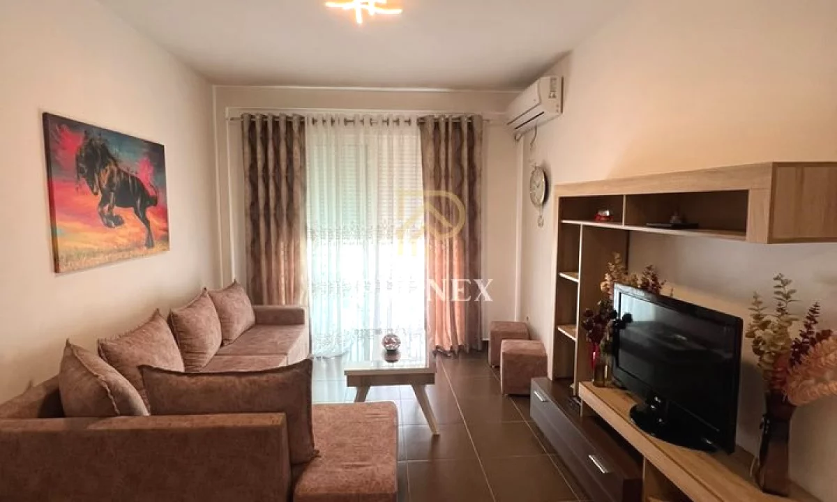 Shtepi me qera Apartament ne Tirane, 2+1, Mobilimi E mobiluar, Pagesa 65,000  Leke.