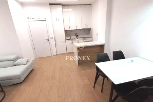 Shtepi me qera Apartament ne Tirane, 2+1, Mobilimi E mobiluar, Pagesa 55,000  Leke.