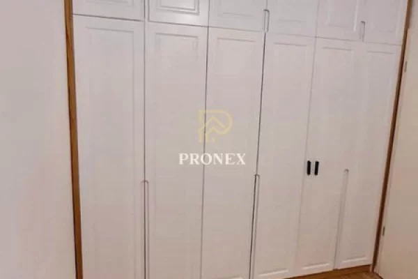 Shtepi me qera Apartament ne Tirane, 2+1, Mobilimi E mobiluar, Pagesa 50,000  Leke.