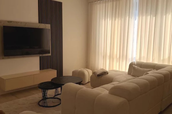 Shtepi me qera Apartament ne Tirane, 1+1, Mobilimi E mobiluar, Pagesa 70,000  Leke.