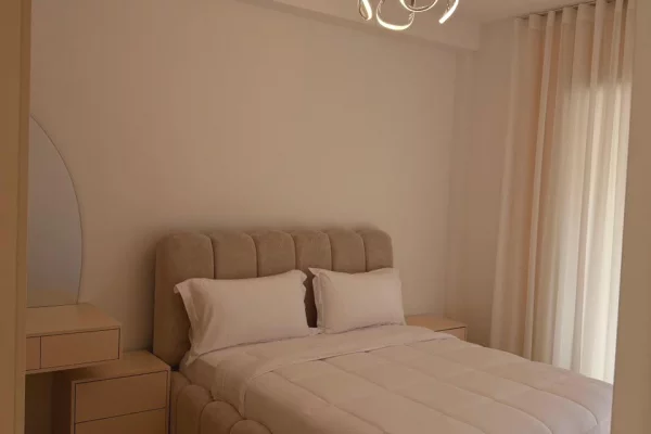 Shtepi me qera Apartament ne Tirane, 1+1, Mobilimi E mobiluar, Pagesa 70,000  Leke.