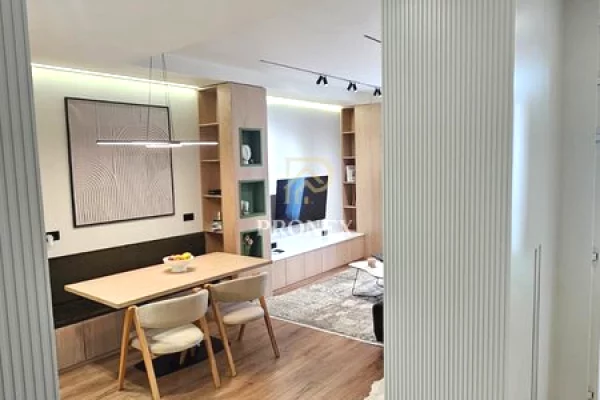 Shtepi me qera Apartament ne Tirane, 1+1, Mobilimi E mobiluar, Pagesa 850  Euro.